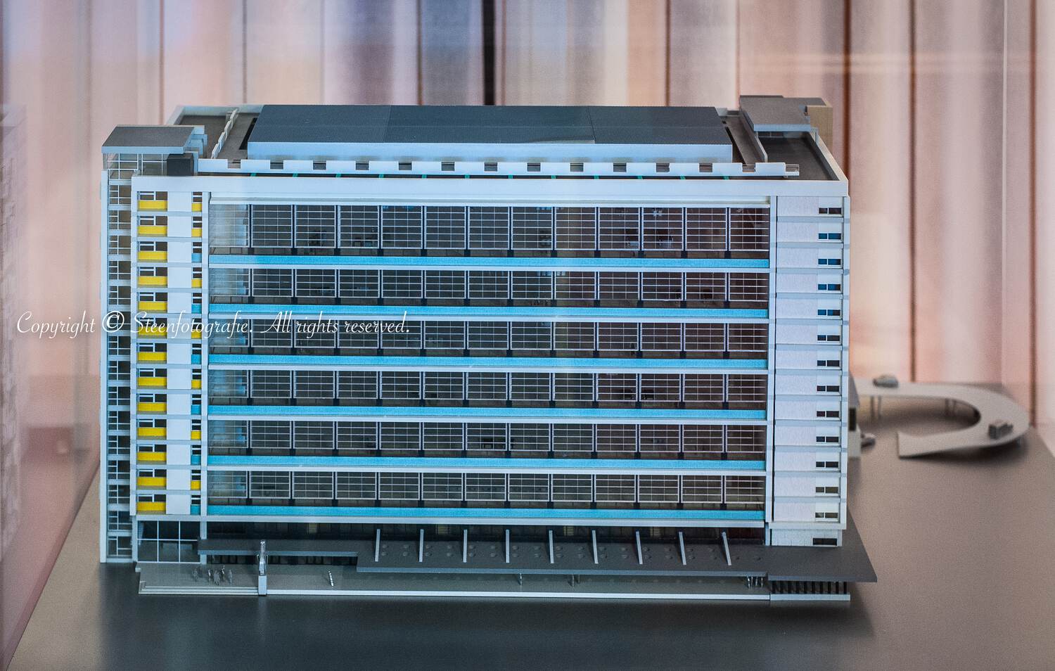 Central Post Openingsfoto 001 min