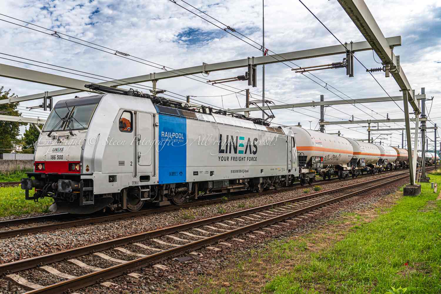 Railpool / Lineas, 186 500