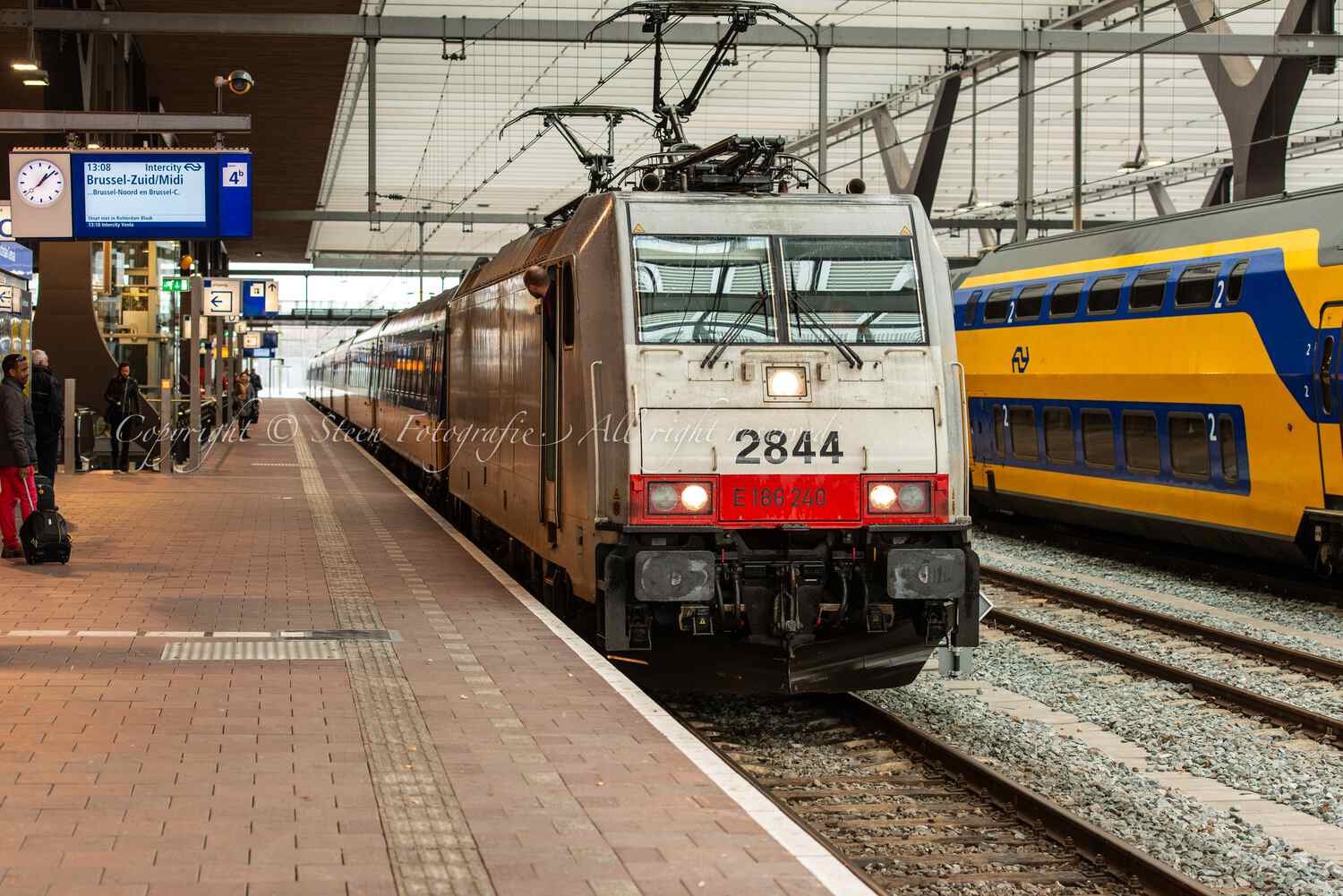 NS TRAXX IC Direct 186 240