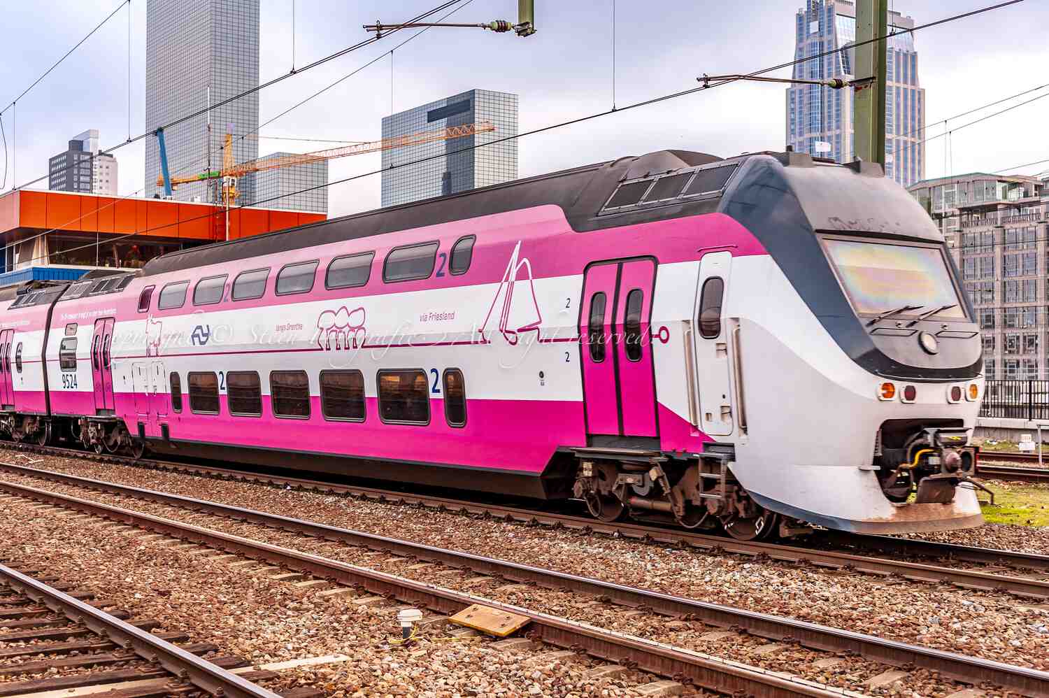 NS treinstel VIRM 9524, OV