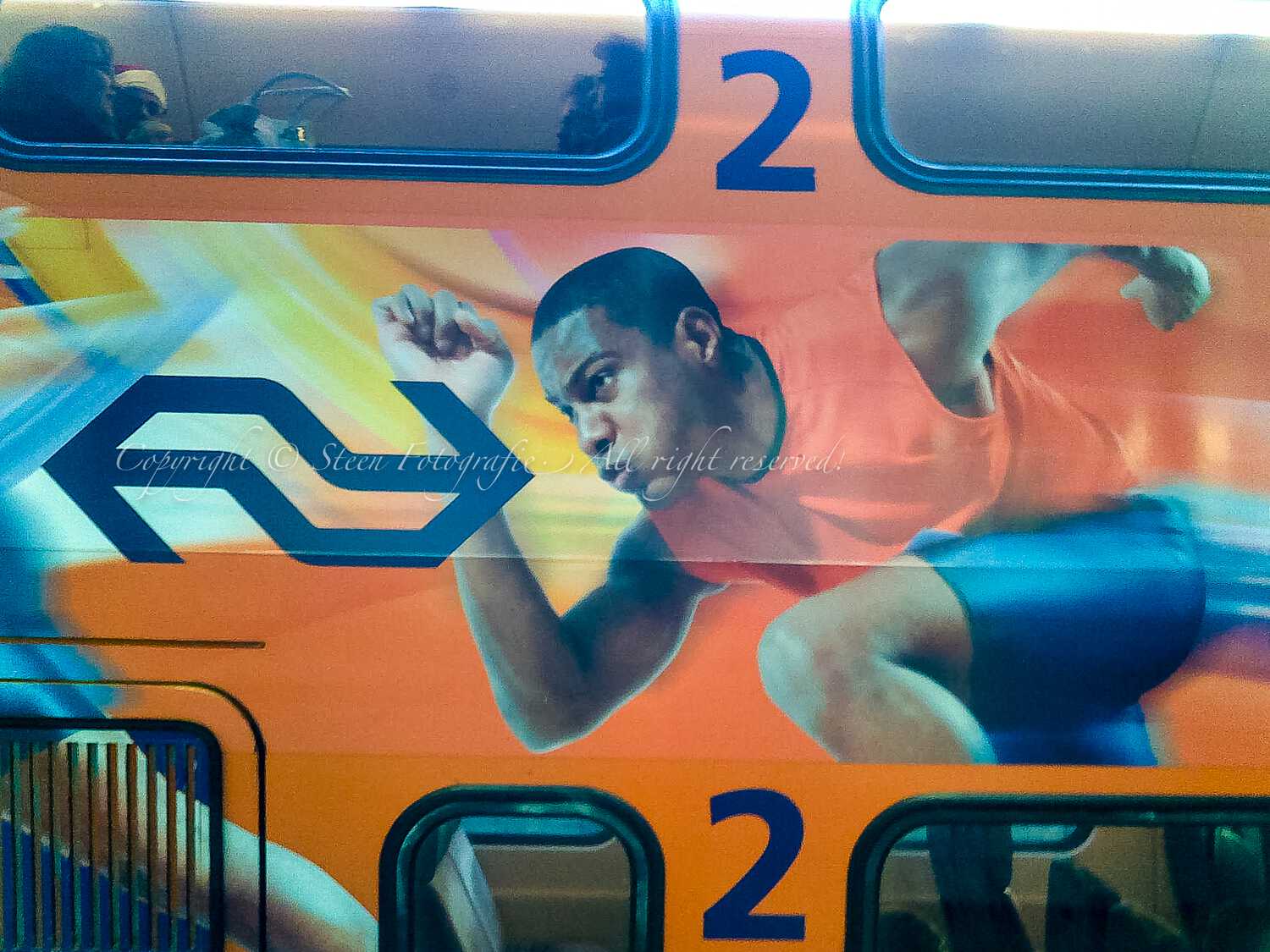 NS treinstel VIRM Partners in Sport