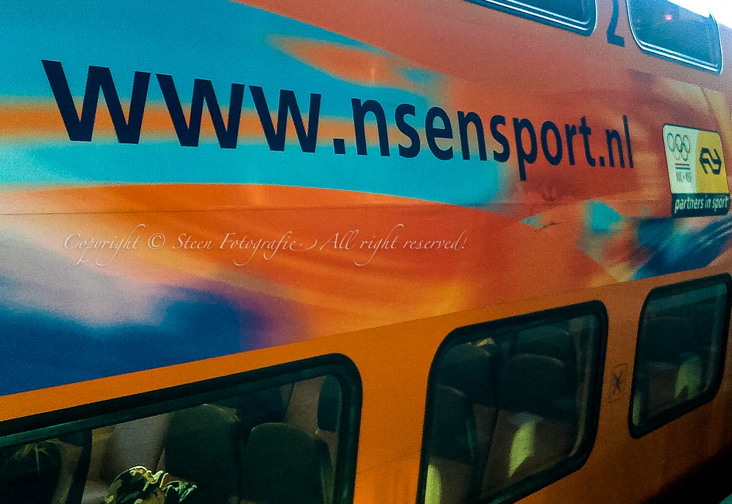 NS treinstel VIRM Partners in Sport