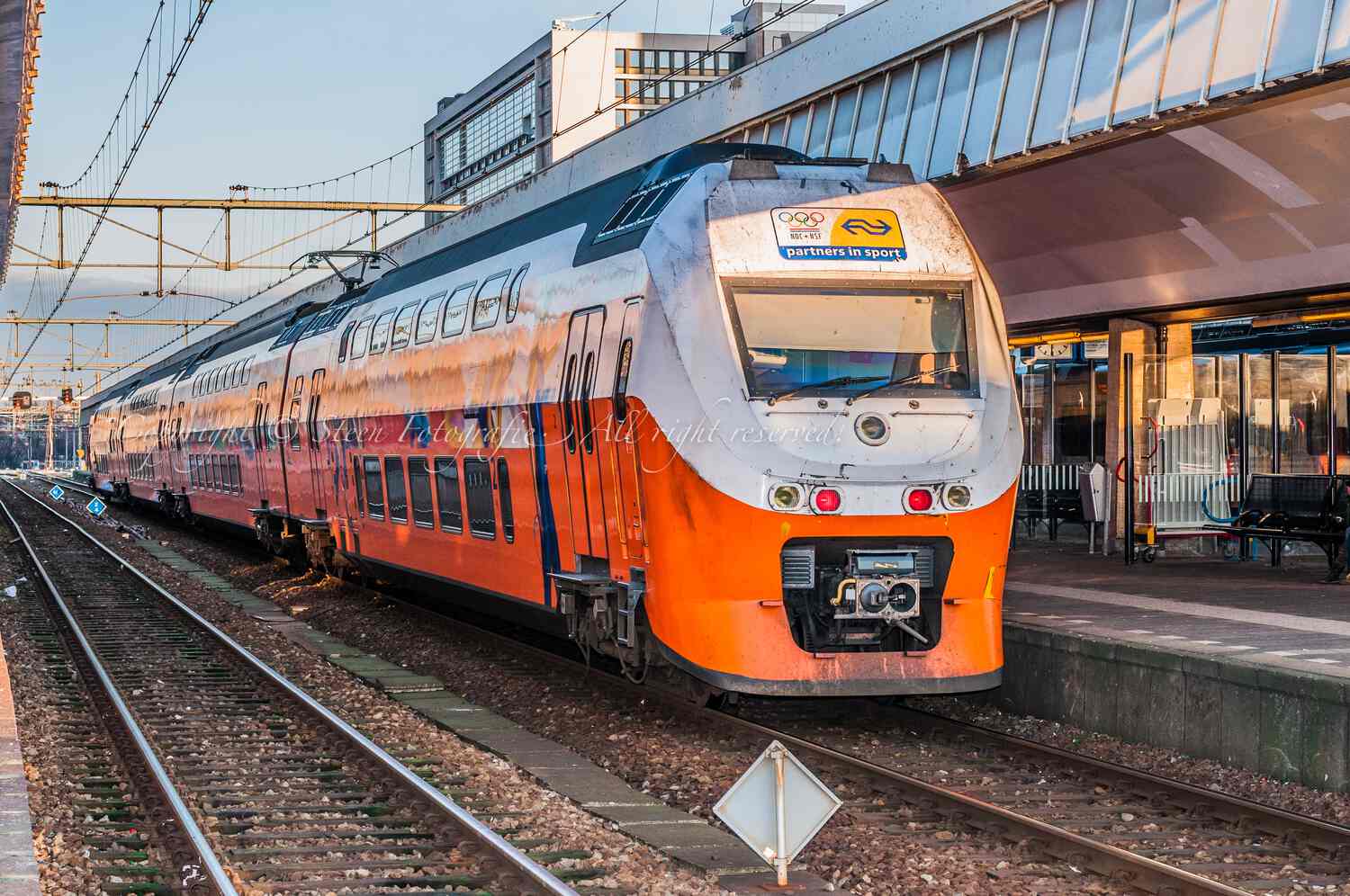 NS treinstel VIRM Partners in Sport