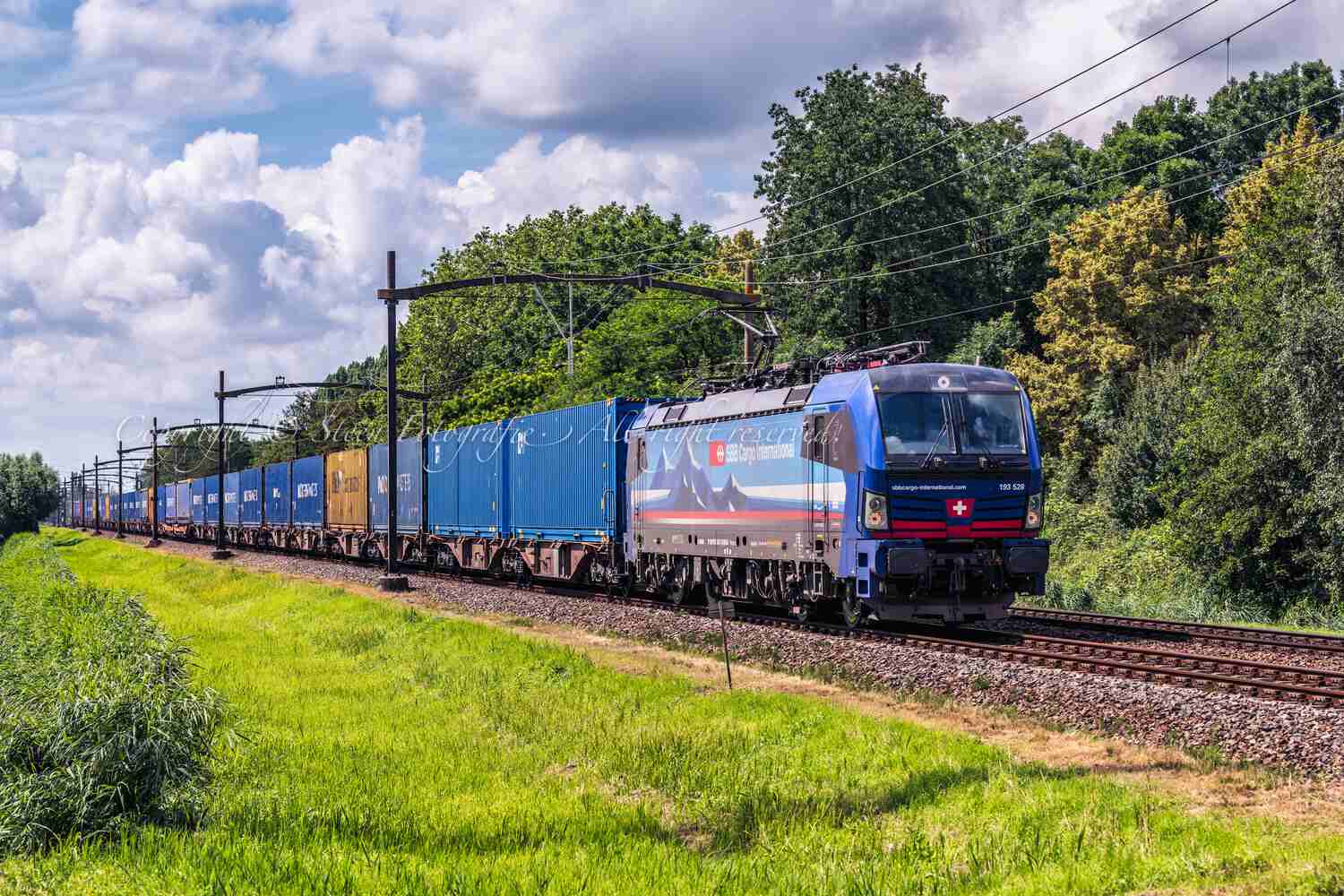 Vectron, SBB Cargo Int. 193 528