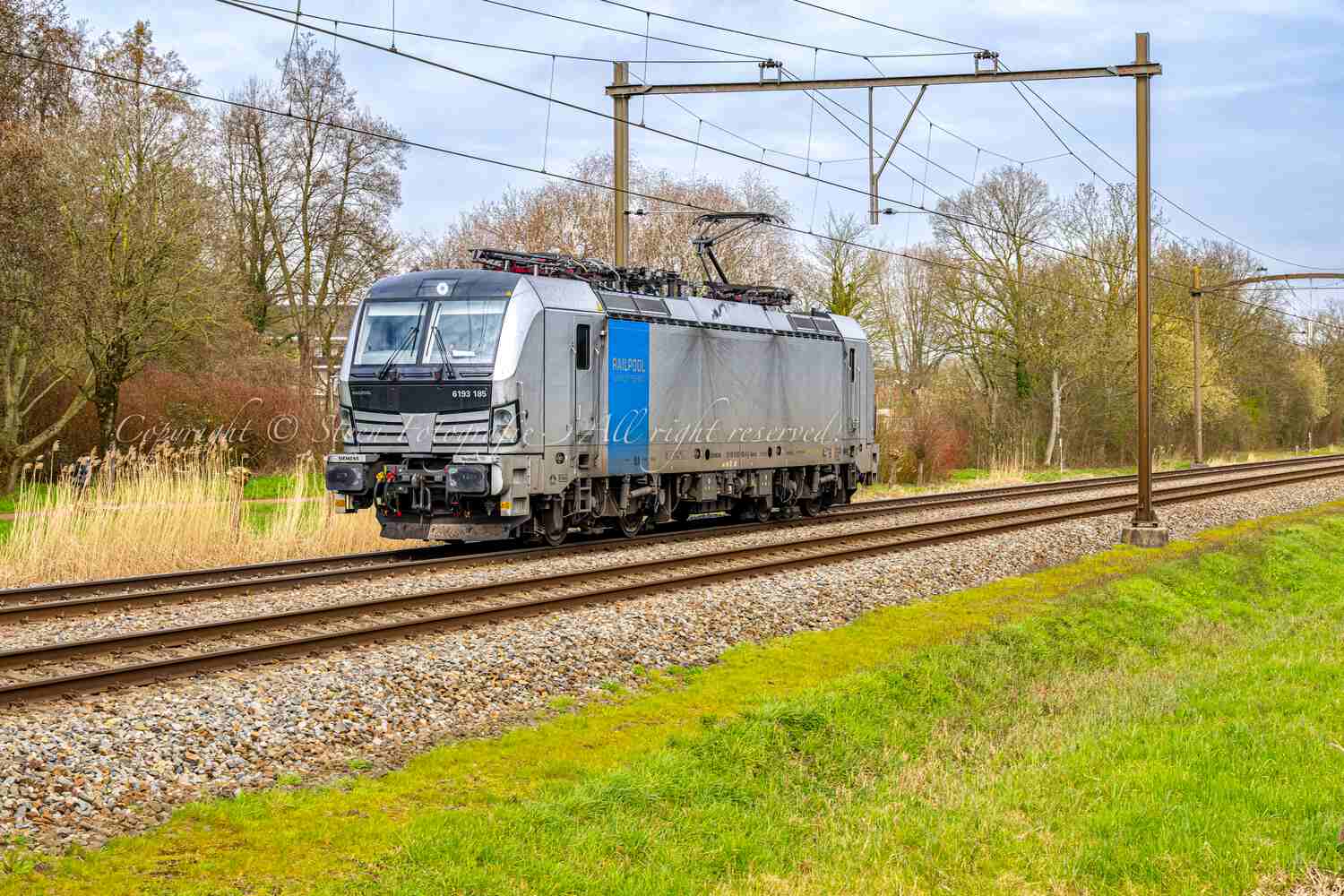 Voorbeeldfoto Lease locomotieven in Dordrecht (Railpool)