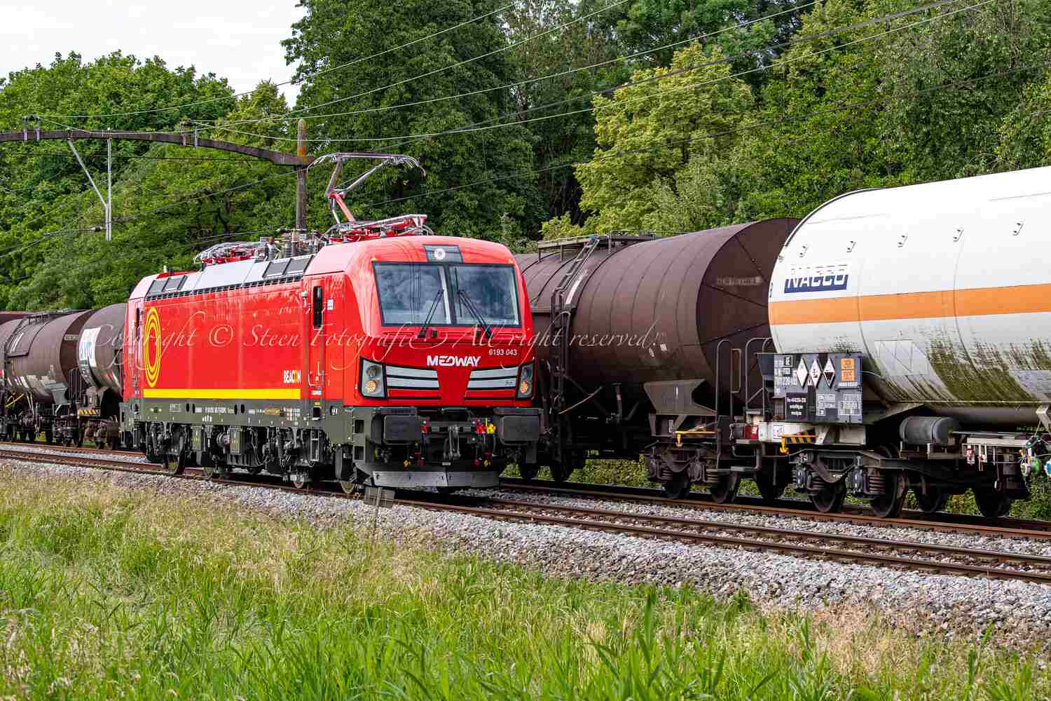 Beacon / Medway, Rood, 6193 043