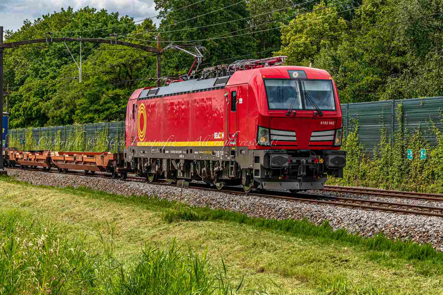 Beacon // Ecco Rail 6193 042