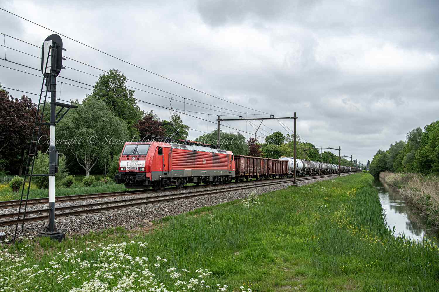 DB 189 089-6