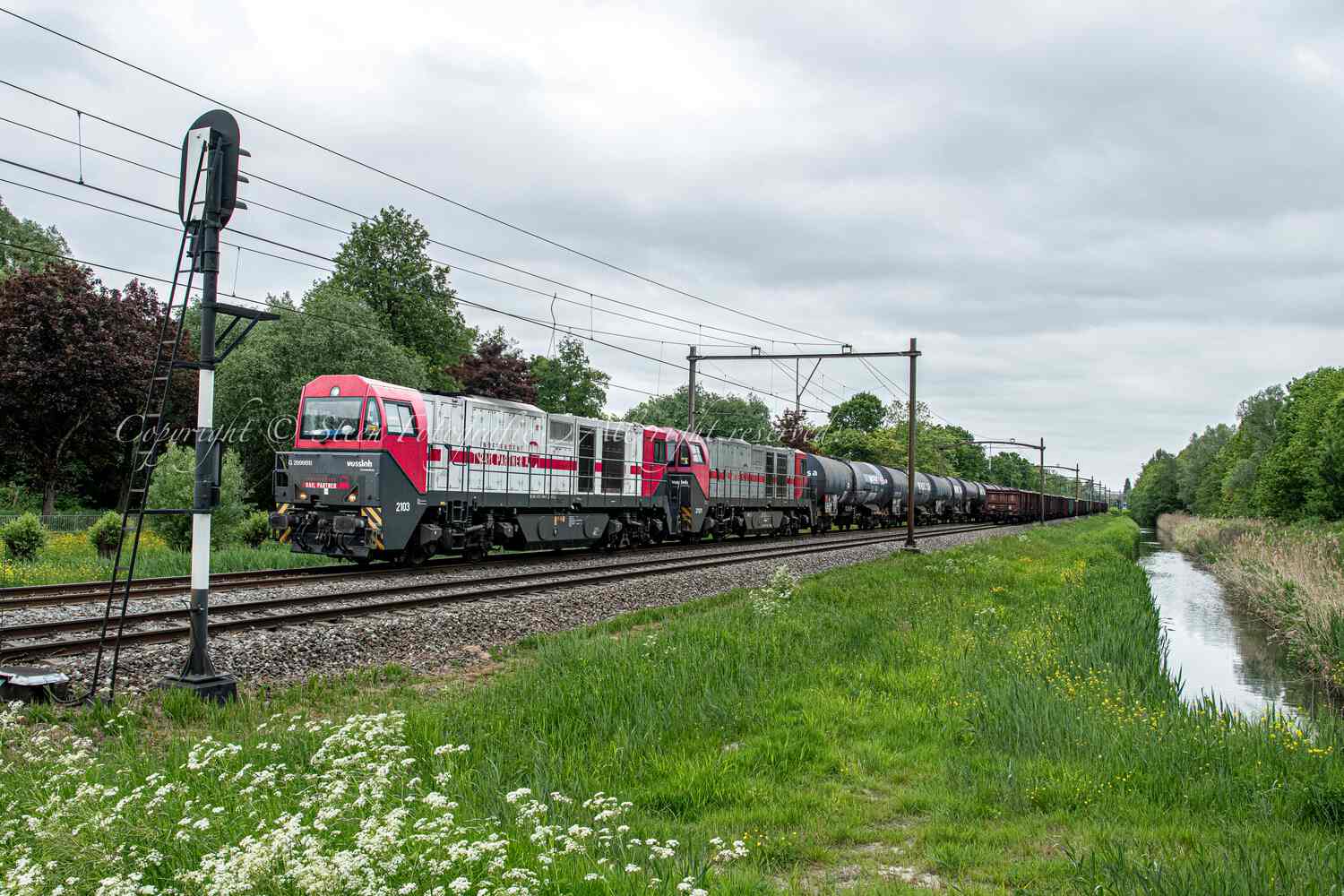 Independent Rail Partner, 'Dubbeltractie' 2103+2101