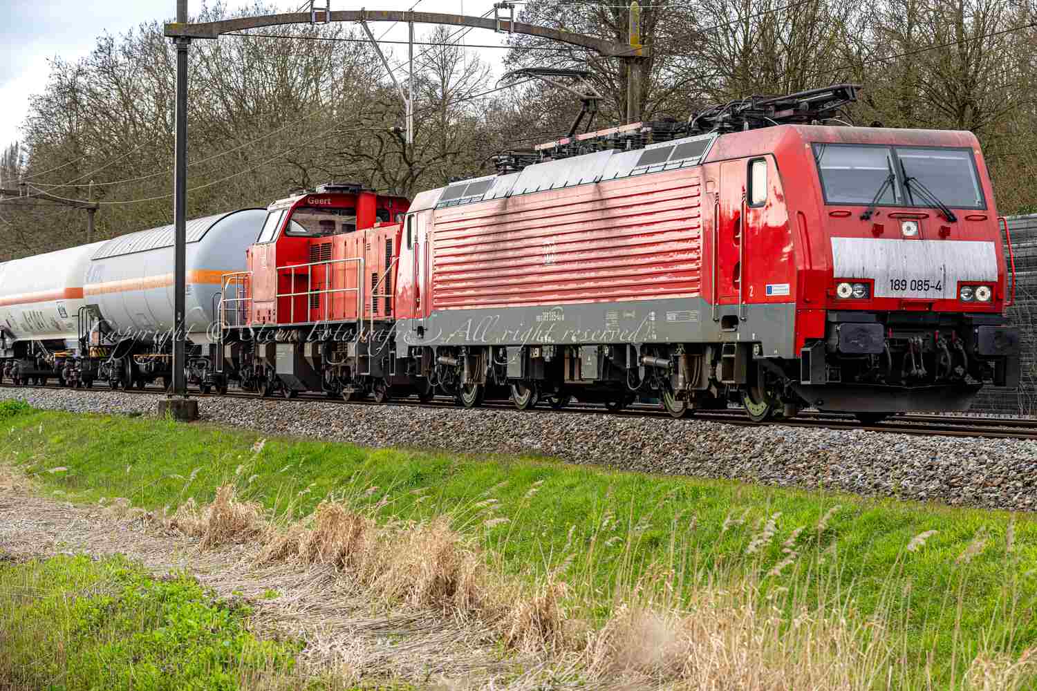 DB 189 085-4 en DB 6439