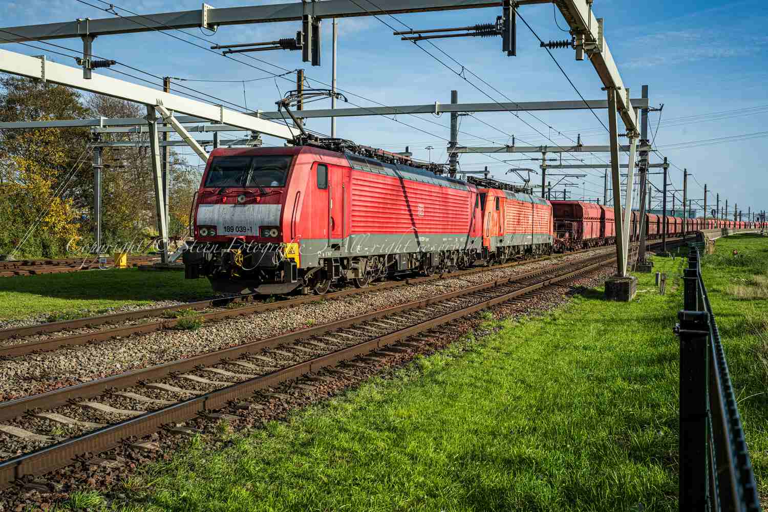 Dubbeltractie DB 189 039-1 en 189 075-5