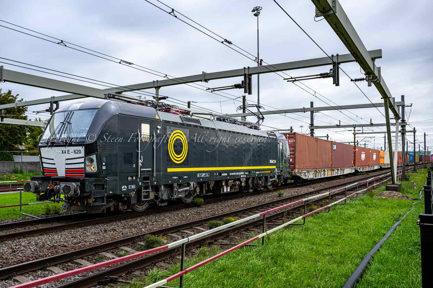 Beacon / Rhenus Rail, X4 E 620