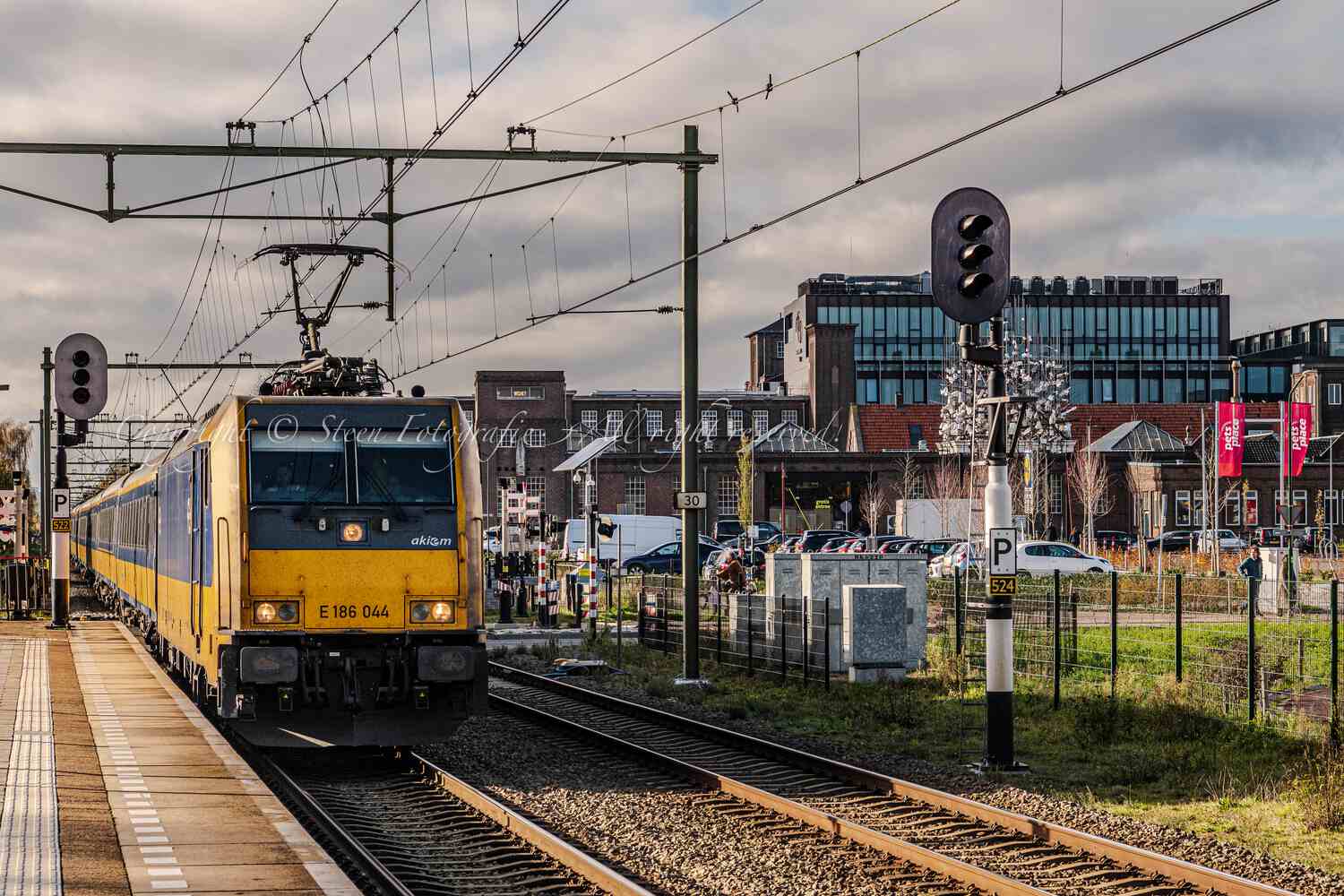 Akiem / NS E 186 044